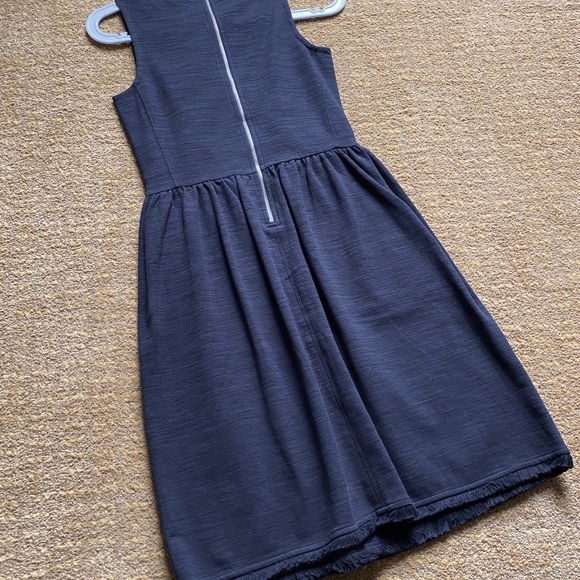 Madewell Black dress with side pockets. - Picture 4 of 5